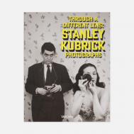 Книга  Stanley Kubrick Photographs. Through a Different Lens, цвет серый Taschen