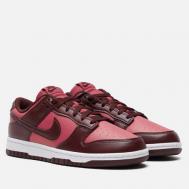 Кроссовки  Wmns Dunk Low, цвет фиолетовый, размер 36.5 EU Nike