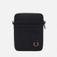 Сумка  Nylon Badge Small Side, цвет чёрный FRED PERRY