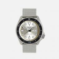 Наручные часы  5 Sports SRPE75K1, цвет серебряный Seiko