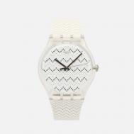 Наручные часы  Wavey Dots, цвет белый Swatch
