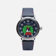 Наручные часы  x Peanuts TW2U86300 Standard Featuring Snoopy Christmas, цвет синий Timex