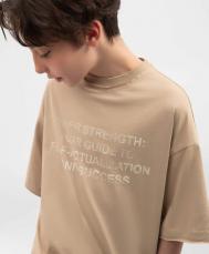 Футболка для мальчика с декором оверсайз бежевая  (152) Gulliver