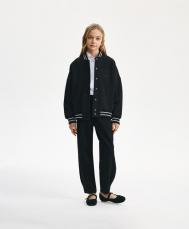 Толстовка-бомбер для девочки черная Gulliver