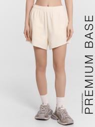 Шорты женские бежевые Mark Formelle