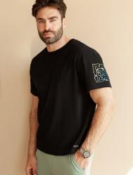 Футболка VILATTE