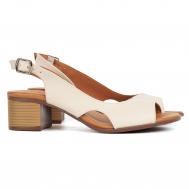 Женские босоножки , бежевые Bugatti