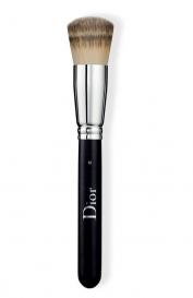 Кисть для тонального крема  Backstage Foundation Brush 12 Dior