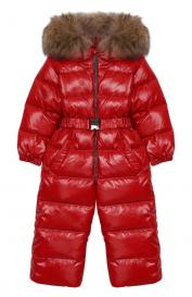 Пуховый комбинезон с отделкой из песца Chepe