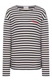 Лонгслив Closed