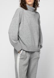 Свитер MAX & MOI