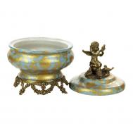 Шкатулка  фарфоровая с бронзовым ангелом и птичками   17,15x17,15xсм ГЛАСАР