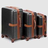 Набор чемоданов  3 размеров: 20, 24,28, черный Smarter Luggage
