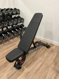 Скамья регулируемая с отрицательным углом  Digger HD034-4 Hasttings