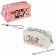 Косметичка плюшевая с подвижными бусинами Love to Kiss Lukky