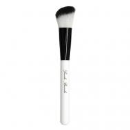 Кисть скошенная  малая для румян и хайлайтера BLUSH BRUSH Landa Branda