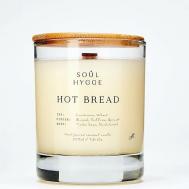 Ароматическая свеча HOT BREAD с деревянным фитилем 225 SOUL HYGGE