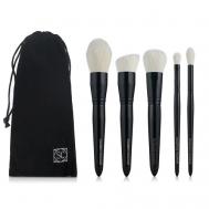 Sinsation Luxury Brush Set Набор кистей для макияжа в чехле SINSATION COSMETICS