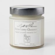 Ароматическая свеча "Клубничный чизкейк" 200 LIGHT&FLAVOUR