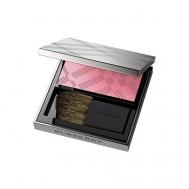 Компактные румяна Light Glow Burberry