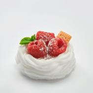 Мыло ручной работы десерт Павловой с малиной 80 SKUINA