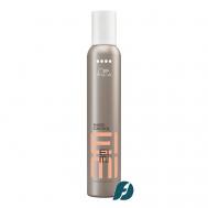 Пена для укладки волос экстрасильной фиксации Eimi Shape Control 300 Wella Professionals