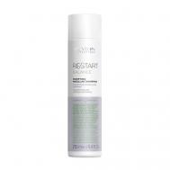 Мицеллярный шампунь для жирной кожи Restart Balance Purifying Micellar Shampoo 250 Revlon Professional
