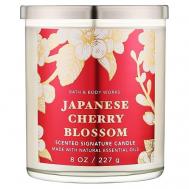 Ароматическая свеча Japanese Cherry Blossom Candle 100 BATH & BODY WORKS