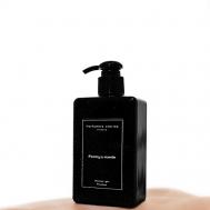 Премиальный парфюмированный гель для душа Peony & suede 300 PERFUMES STORIES