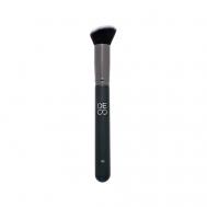 Кисть для нанесения тона синтетическая скошенная №102 MAKE UP BRUSH FACE deco