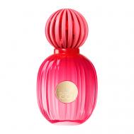 The Icon Woman 50 BANDERAS