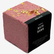 Бомбочка для ванны "Амор" с морской солью, шиммером и сухоцветами Solace