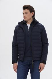 Куртка District