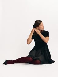 Бархатное платье мини с коротким рукавом ZOLLA