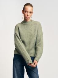 Вязаный свитер с горлом однотонный ZOLLA