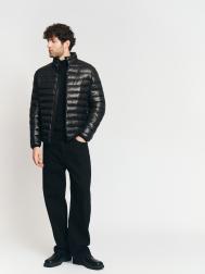 Лёгкая тёплая куртка на молнии с воротником-стойкой ZOLLA