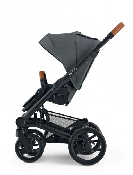 Коляска Mutsy
