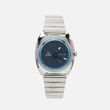 Наручные часы  TW2W59800 Q Reissue Day-Date, цвет серебряный Timex