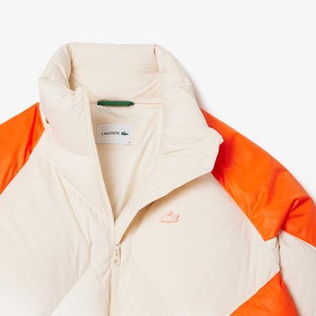 Женская короткая куртка  с высоким воротом и капюшоном Lacoste