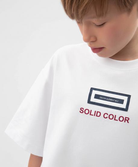 Футболка для мальчика с декором оверсайз белая Gulliver