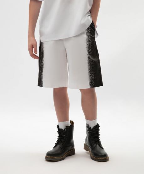 Шорты для мальчика текстильные чёрно-белые  (110) Gulliver