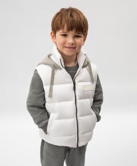 Жилет стеганый для мальчика белый  (110) Roberto Moretti