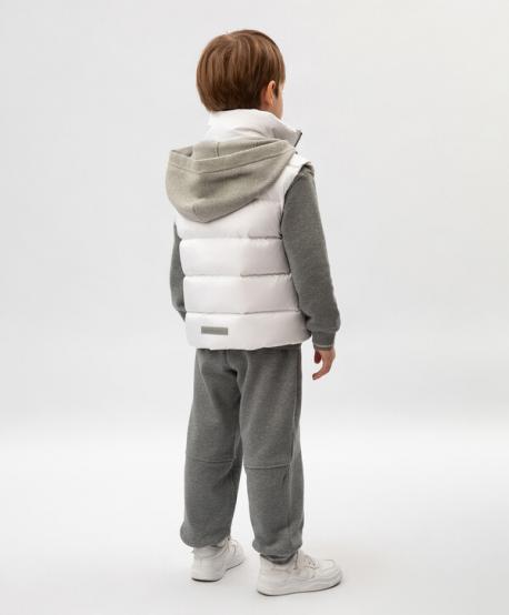 Жилет стеганый для мальчика белый  (110) Roberto Moretti