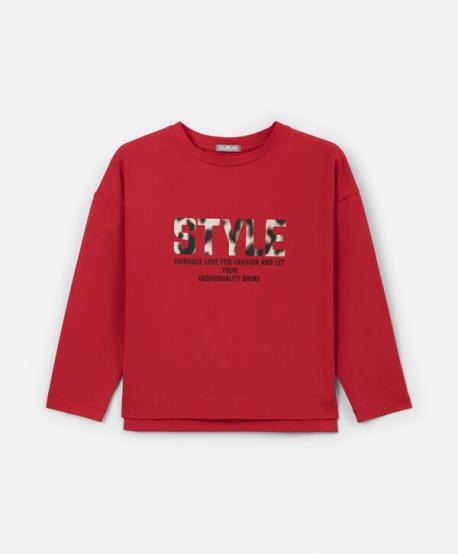 Лонгслив для девочки свободной формы красный Gulliver