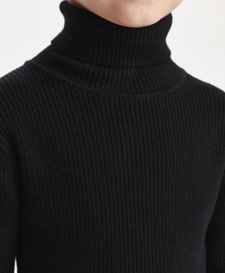 Водолазка для мальчика вязаная черная  (134) Gulliver