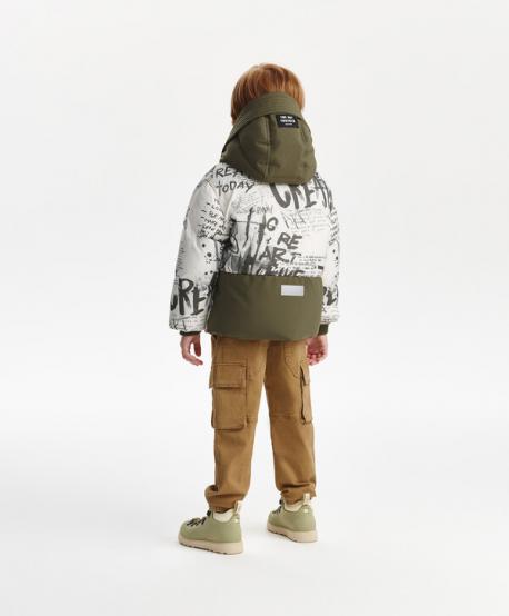Куртка зимняя стеганая на искусственном пуху молочная с принтом для мальчика  (98) Gulliver