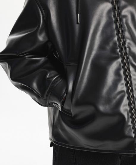 Куртка для мальчика утепленная из экокожи черная  (164) Gulliver