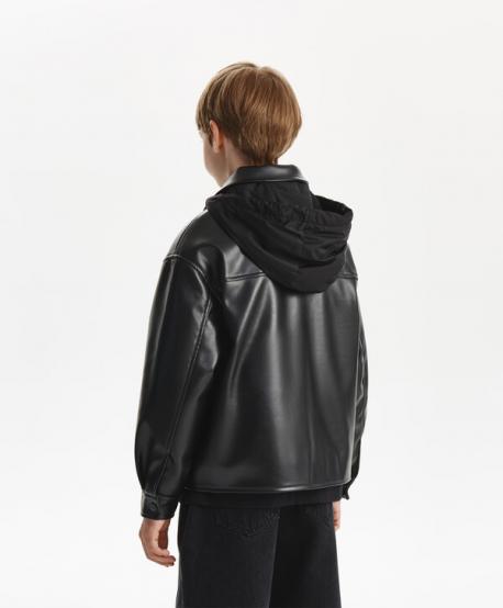 Куртка для мальчика утепленная из экокожи черная  (164) Gulliver