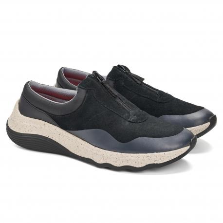 Женские кроссовки , черные Clarks