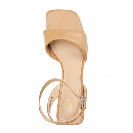Женские босоножки , бежевые Clarks